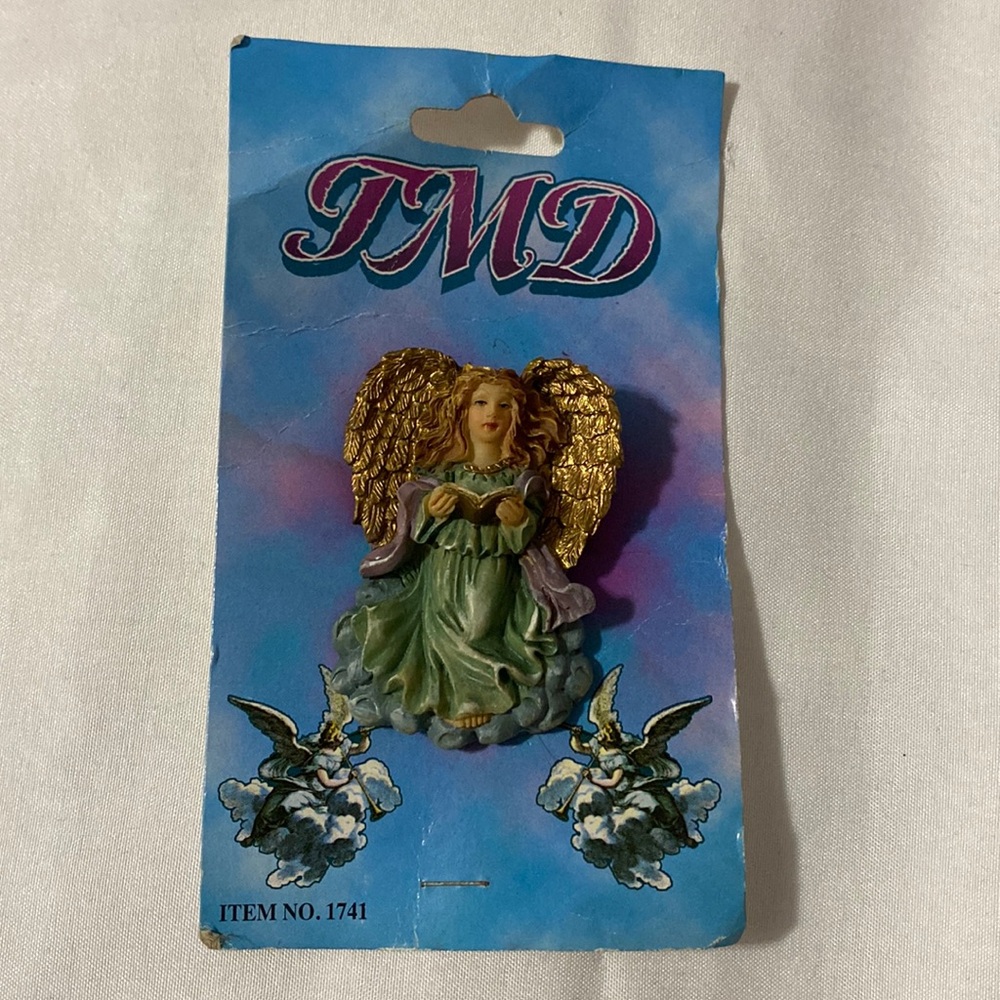 1998 angel brooch pin vintage